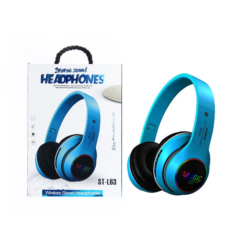 Explosive Bluetooth wireless headset in black, blue, gold, red, or white colours with 40mm speakers