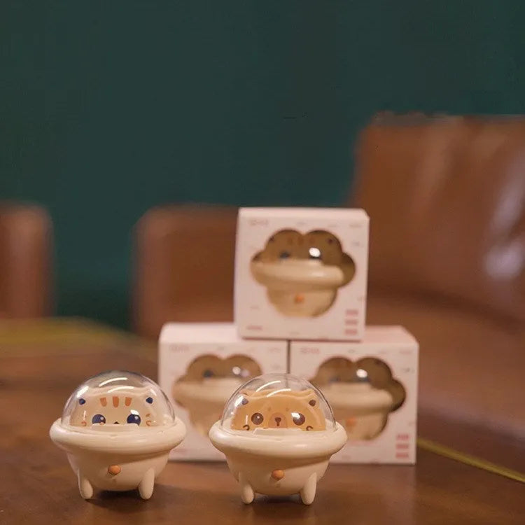 Cartoon animal power bank for Apple fast charging in bear or cat design