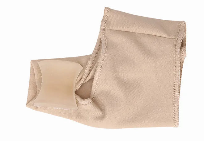 Corrective toe socks with silicone gel bunion pad and toe separator in three sizes