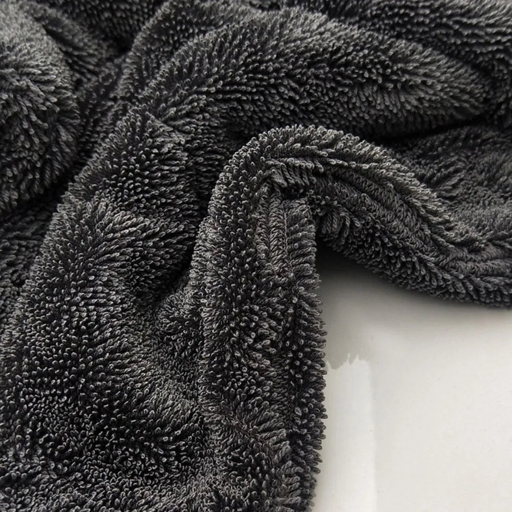 Grey square microfiber car drying towel measuring 40x40cm for vehicle water absorption