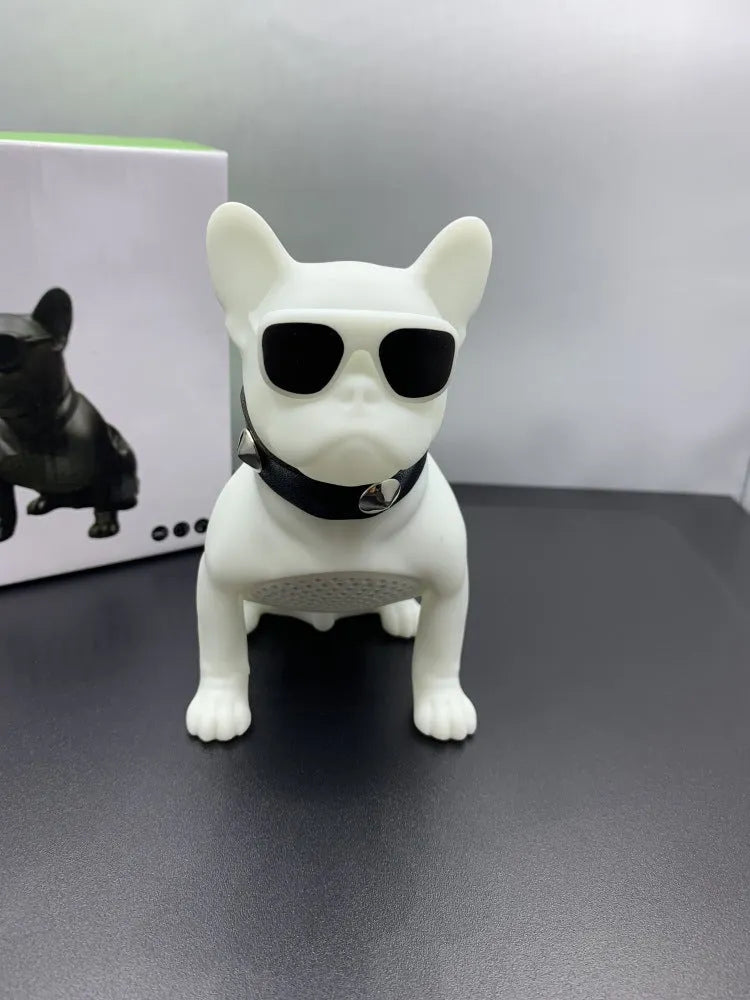 Mini full-body bulldog Bluetooth speaker in black, red or white colour options