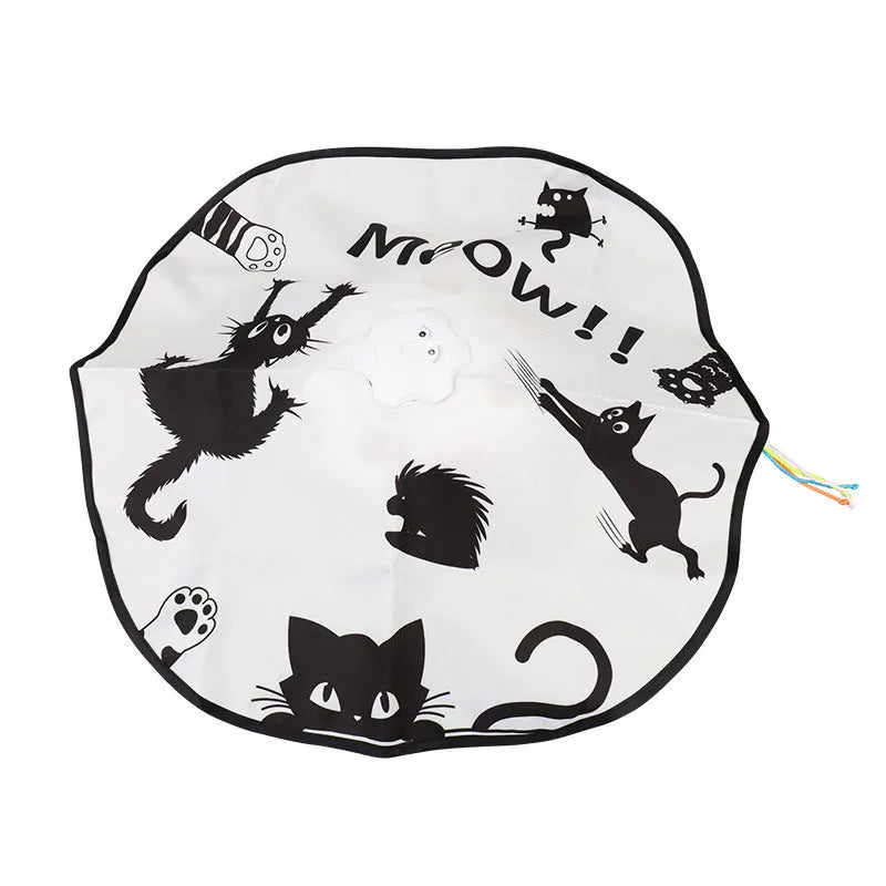 Plastic cat self-grooming relief toy with teaser design measuring 19.8 by 11.5 by 19.5 centimetres