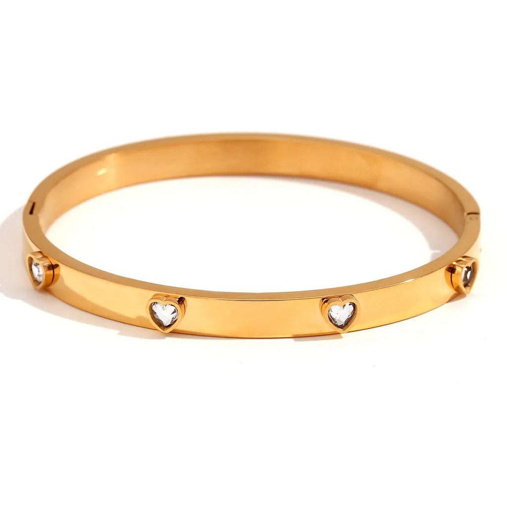 Stainless steel women's bracelet with micro-inlaid peach heart design in green or white diamond colour