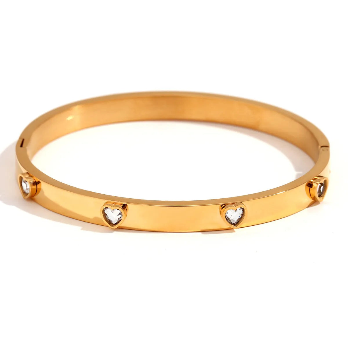 Stainless steel women's bracelet with micro-inlaid peach heart design in green or white diamond colour