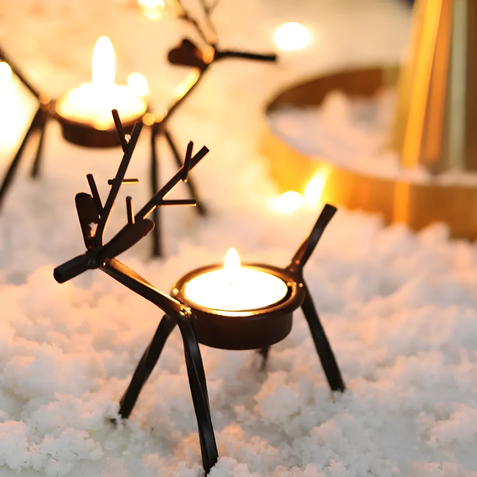 Black iron Christmas deer candlestick holder with elk bracket design for festive table decoration