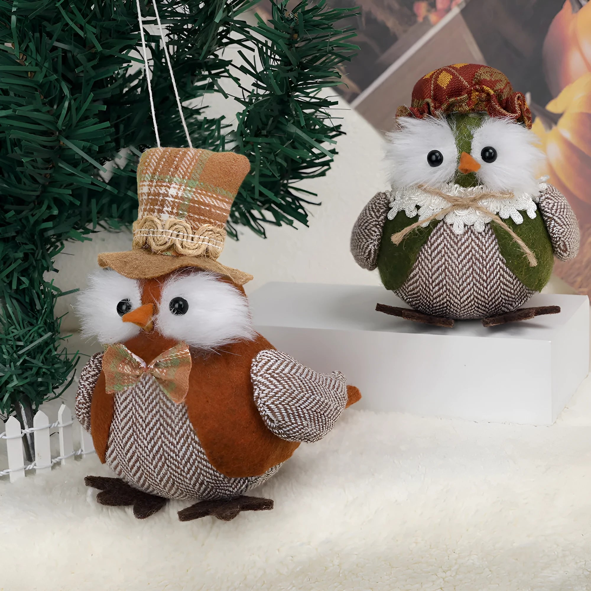 Creative owl harvest bird ornament in orange or green colour for Thanksgiving window or desktop decoration