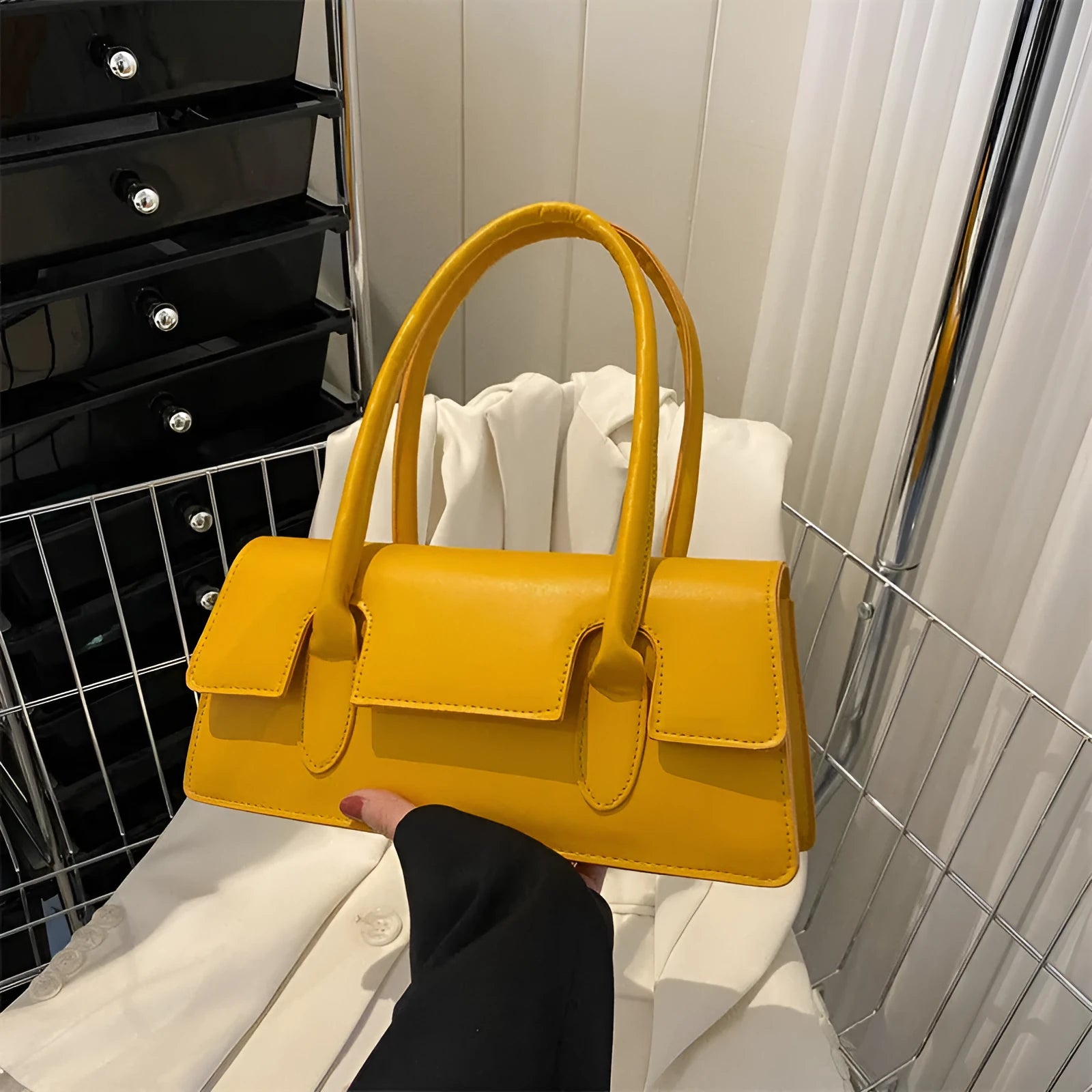 Women's small square shoulder bag in PU leather with stitching details and single strap