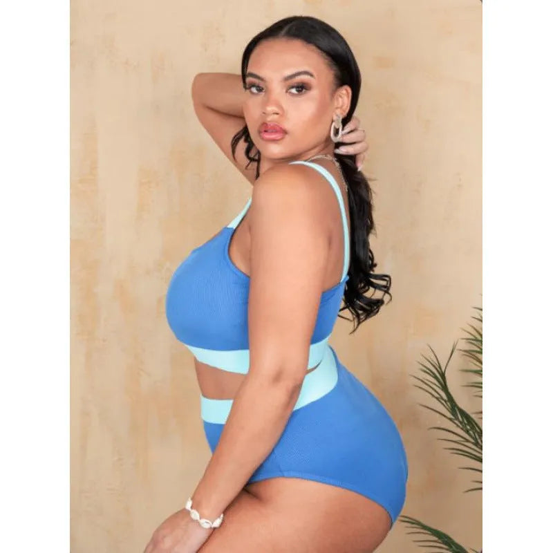 Polyester women's bikini set in high-waist briefs style with side split detail