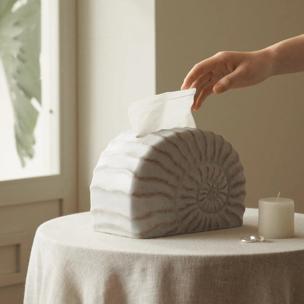 Resin tissue box cover with conch shell decoration in modern simple style