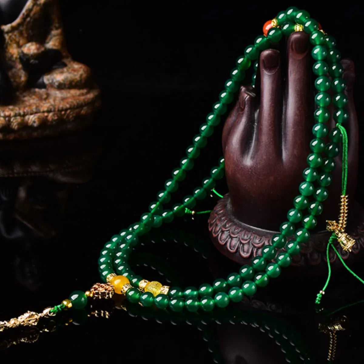 Brazilian natural green agate multi-circle unisex bracelet showing stone beads in handcrafted design