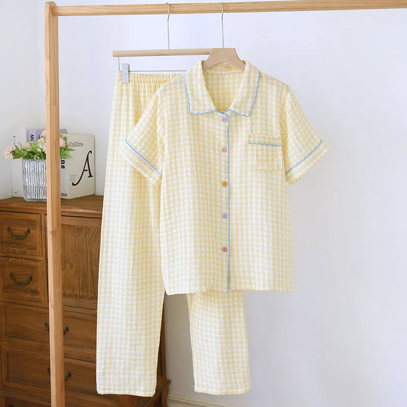 Women's washed cotton double-layer gauze short-sleeved trousers set in a loose, casual style.