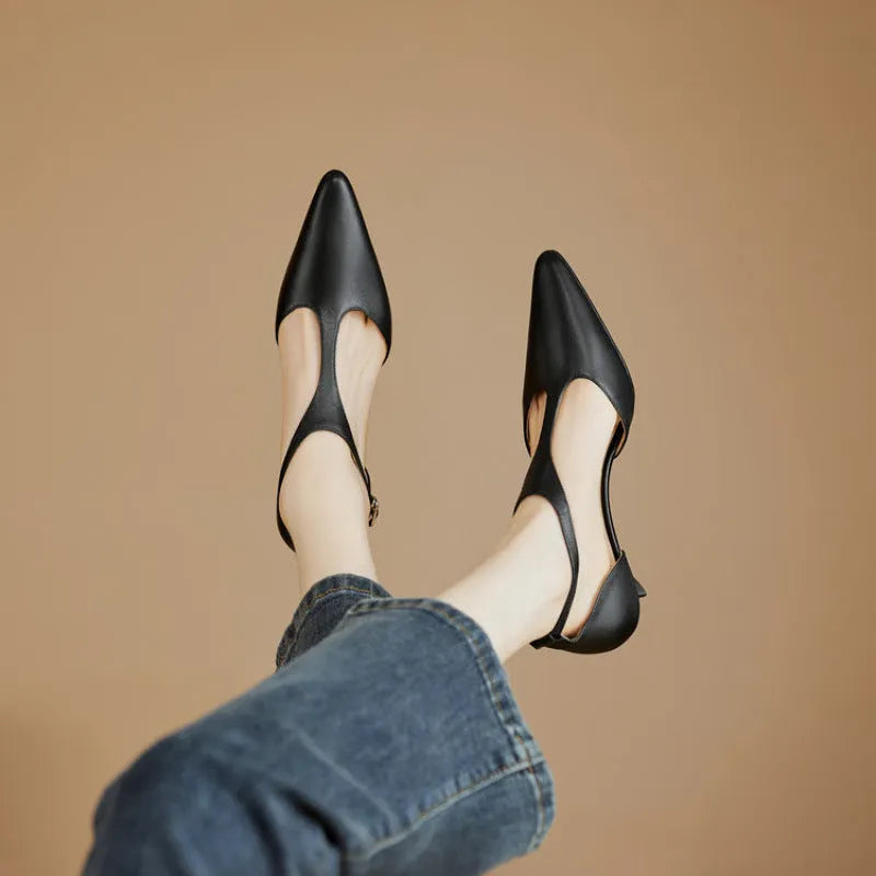 Brown and black ladies' high heels with pointed toe and cowhide leather upper in vintage European style