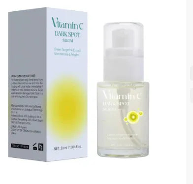 30ml Vitamin C facial essence in amber glass bottle for spot treatment