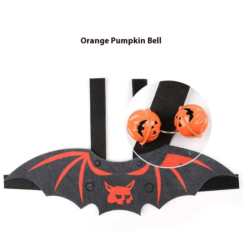 Halloween batwing costume for cat in felt fabric with tie closures