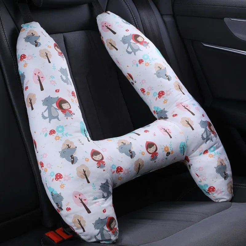 55x70cm car headrest pillow with cartoon pattern and pearl cotton filling
