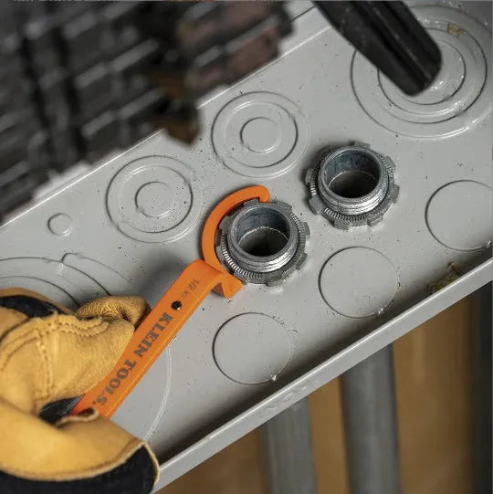 Three-piece crescent magnetic suction wrench kit in orange, gray, and black with locking mechanism.