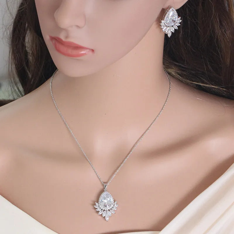 AAA jewellery chain set with necklace and earrings in blue, red and white colours for formal events