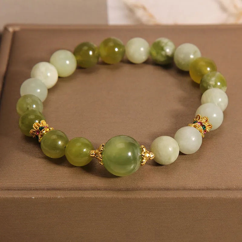 Xiuyan jade green women's bracelet with original sweet Mori design and after rain colour