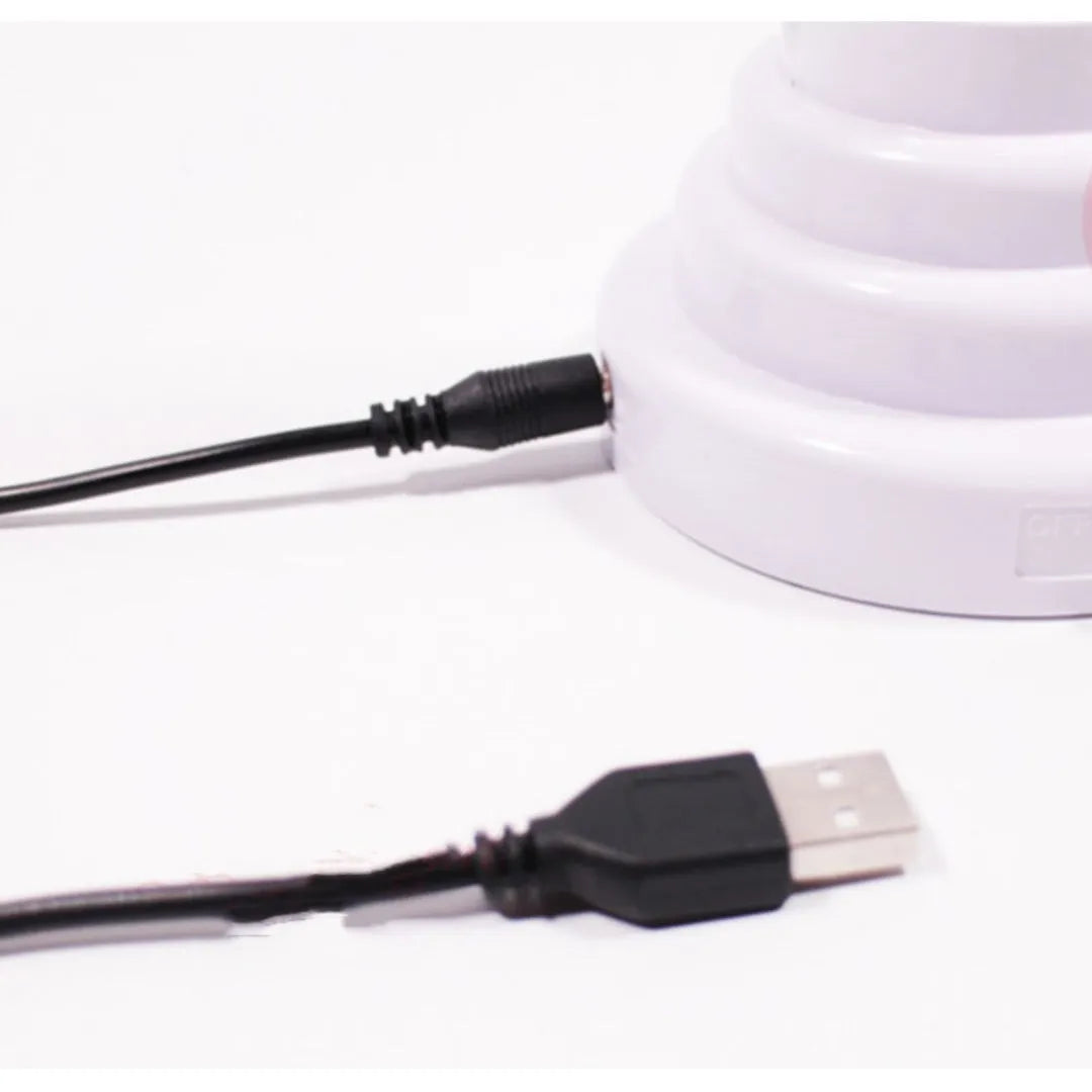 Minimalist bamboo shape desktop lamp with white tube and green light