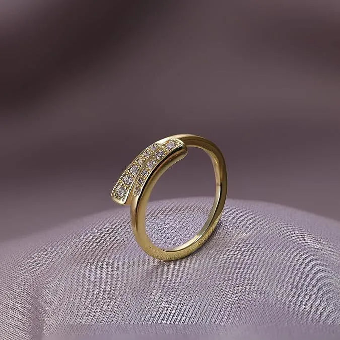 Geometric alloy toe ring with gold plating showing 0.5 thickness decorative pattern options