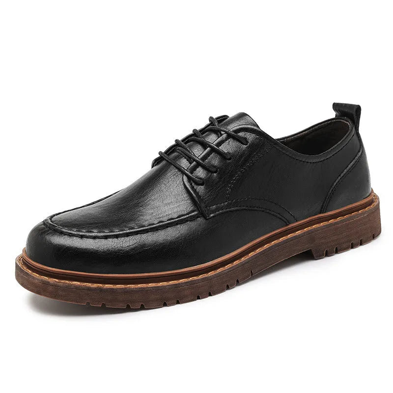 Men's casual leather shoes in black or brown with round toe and sewing line details