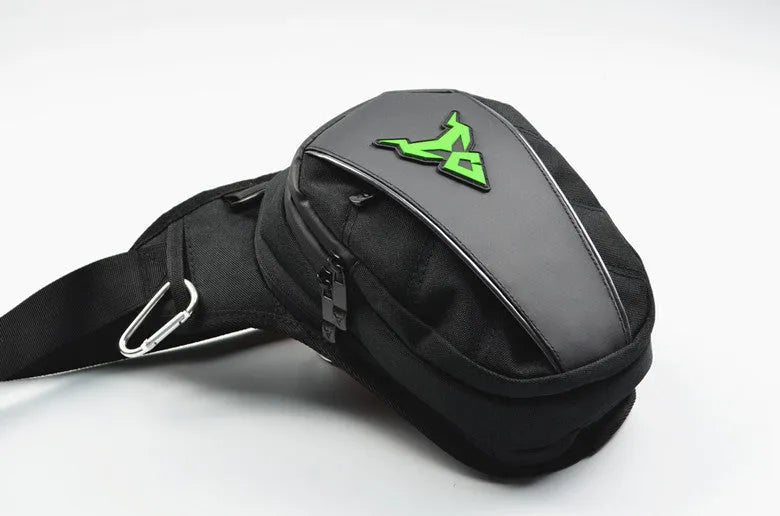 0105MC motorcycle leg bag in 1200D Oxford cloth shown in one of four colours: red, blue, green, or grey.