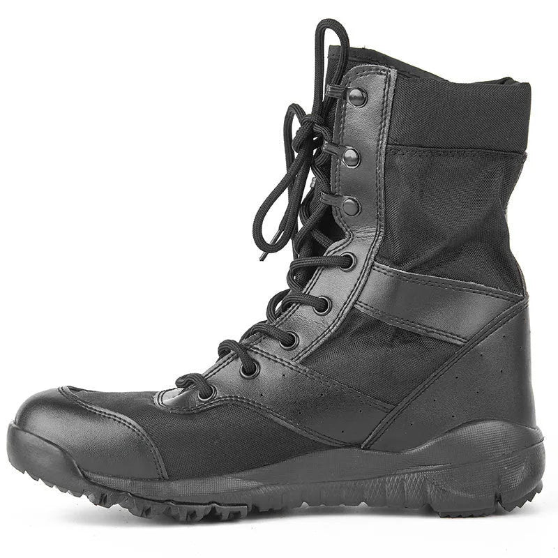 Yulong Summer Combat Boots in black and sand colour, tactical desert boots for outdoor use.