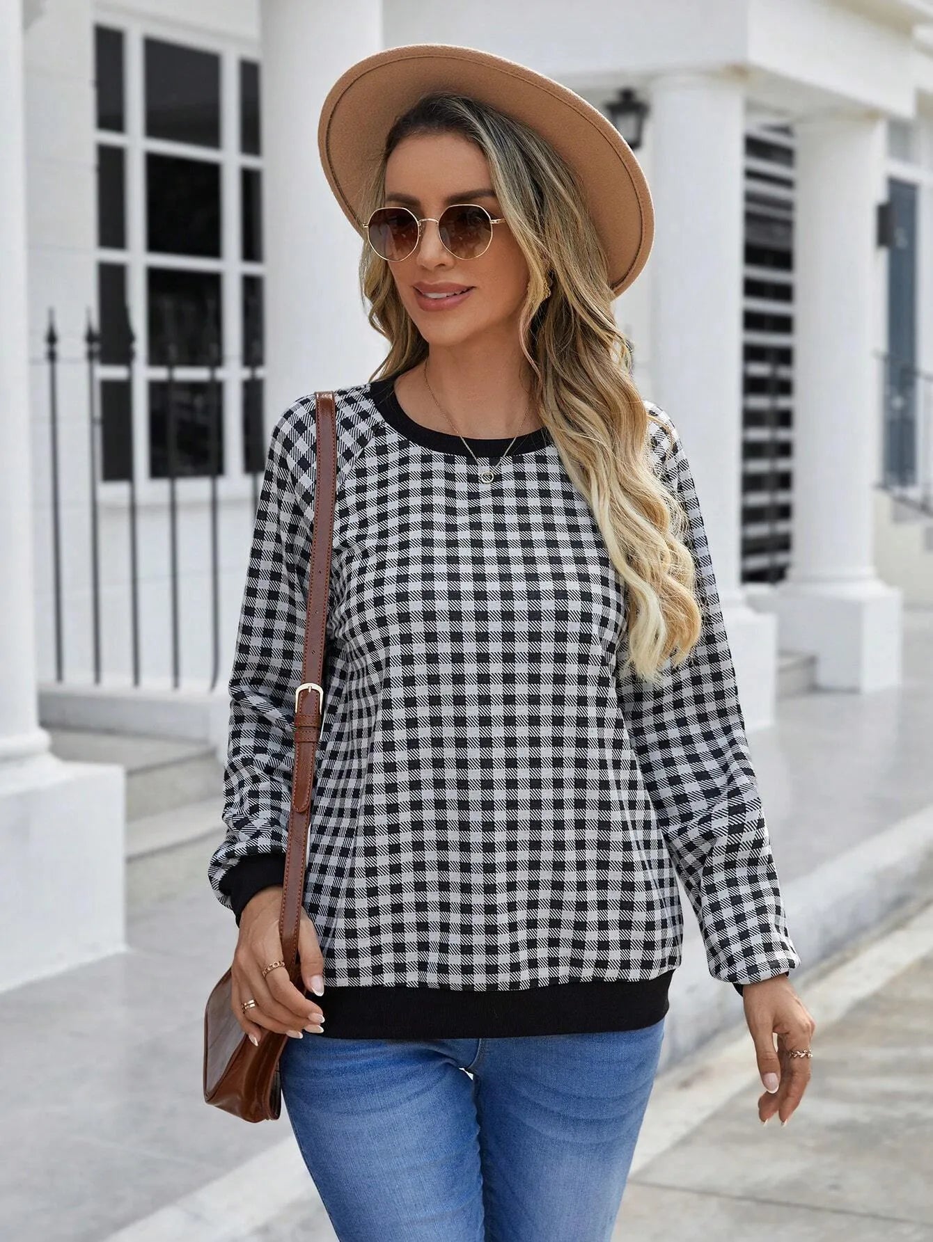 Black plaid pattern long sleeve pullover sweater with printing detail