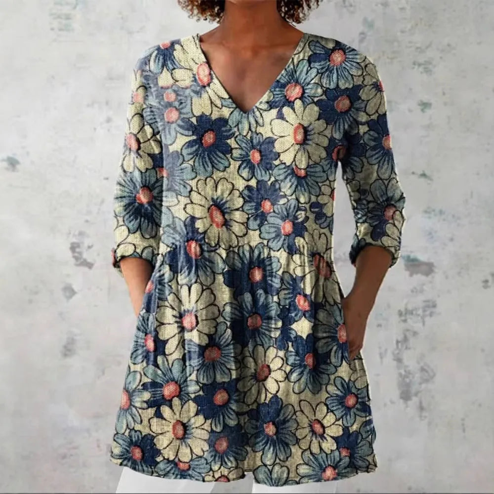 Women's slim fit long sleeve printed top in a retro pattern, made from polyester.