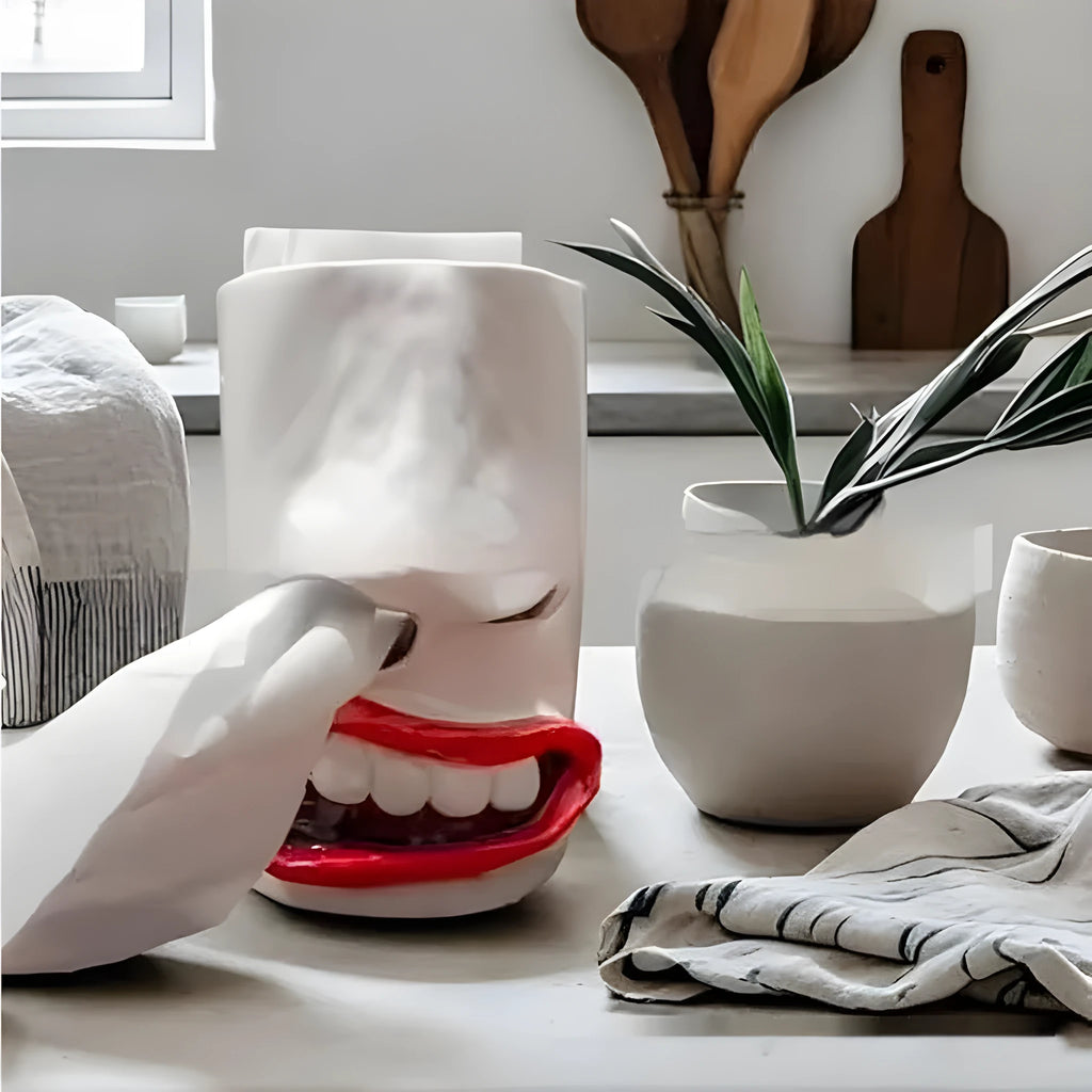 Resin desktop ornament acting as a tissue box holder in American style.