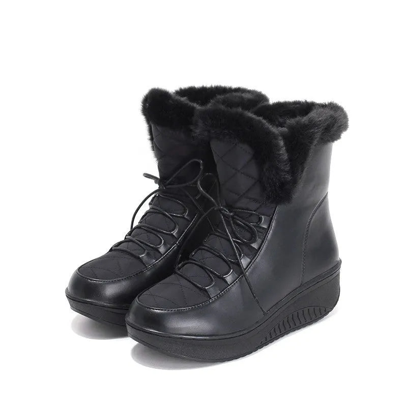 Women's black and white winter boots with 3cm platform, plush lining, and lace-up closure