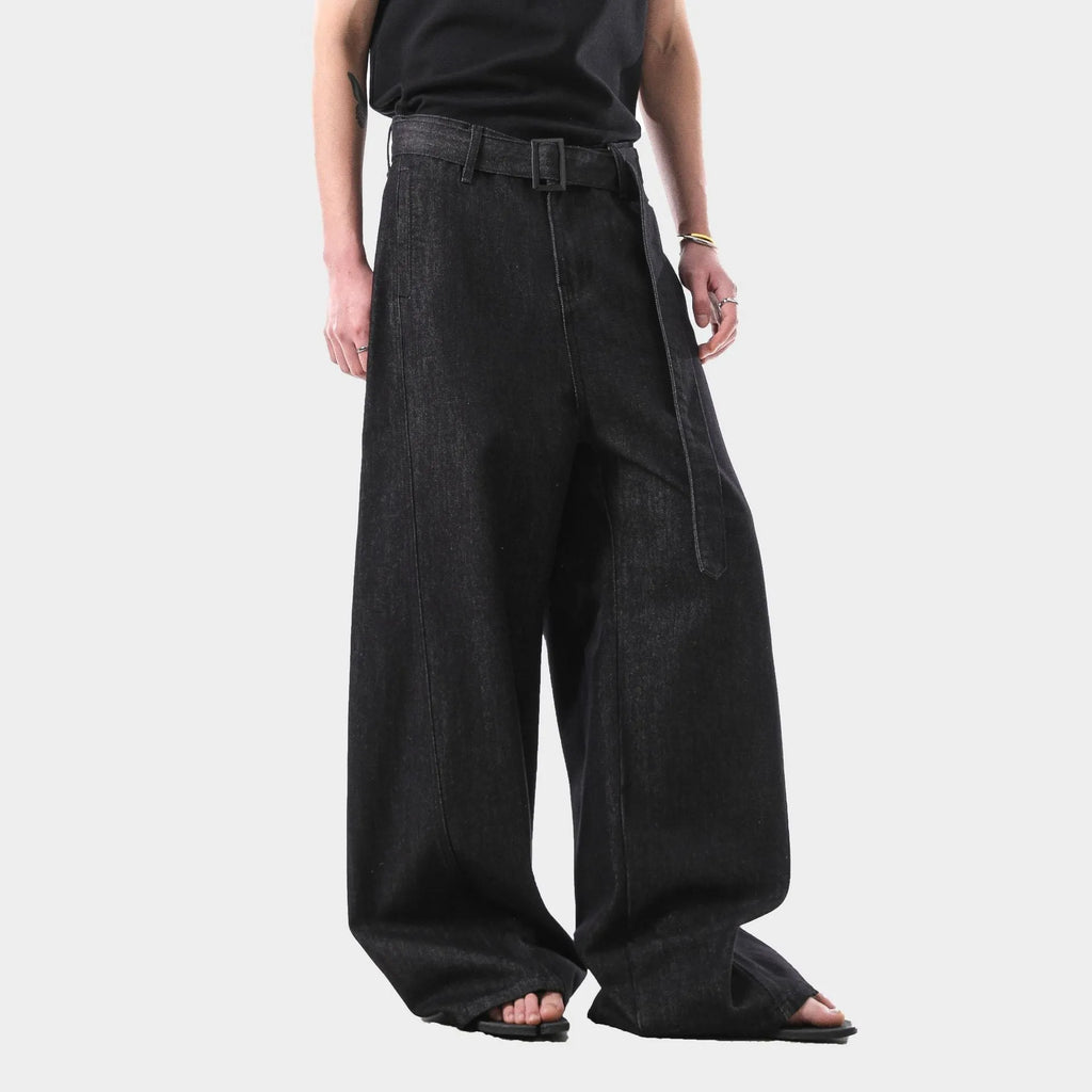 Black high waist straight leg women's jeans with zip fly in American retro style