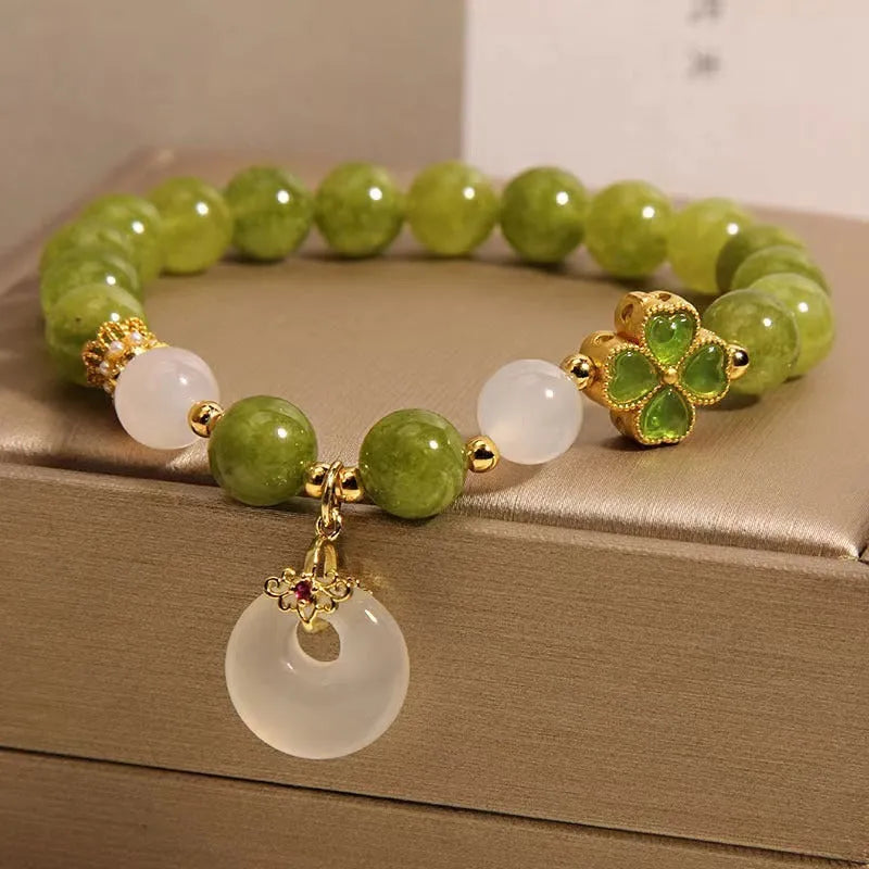 Green tourmaline four-leaf clover women's bracelet with peace buckle closure in new Chinese style