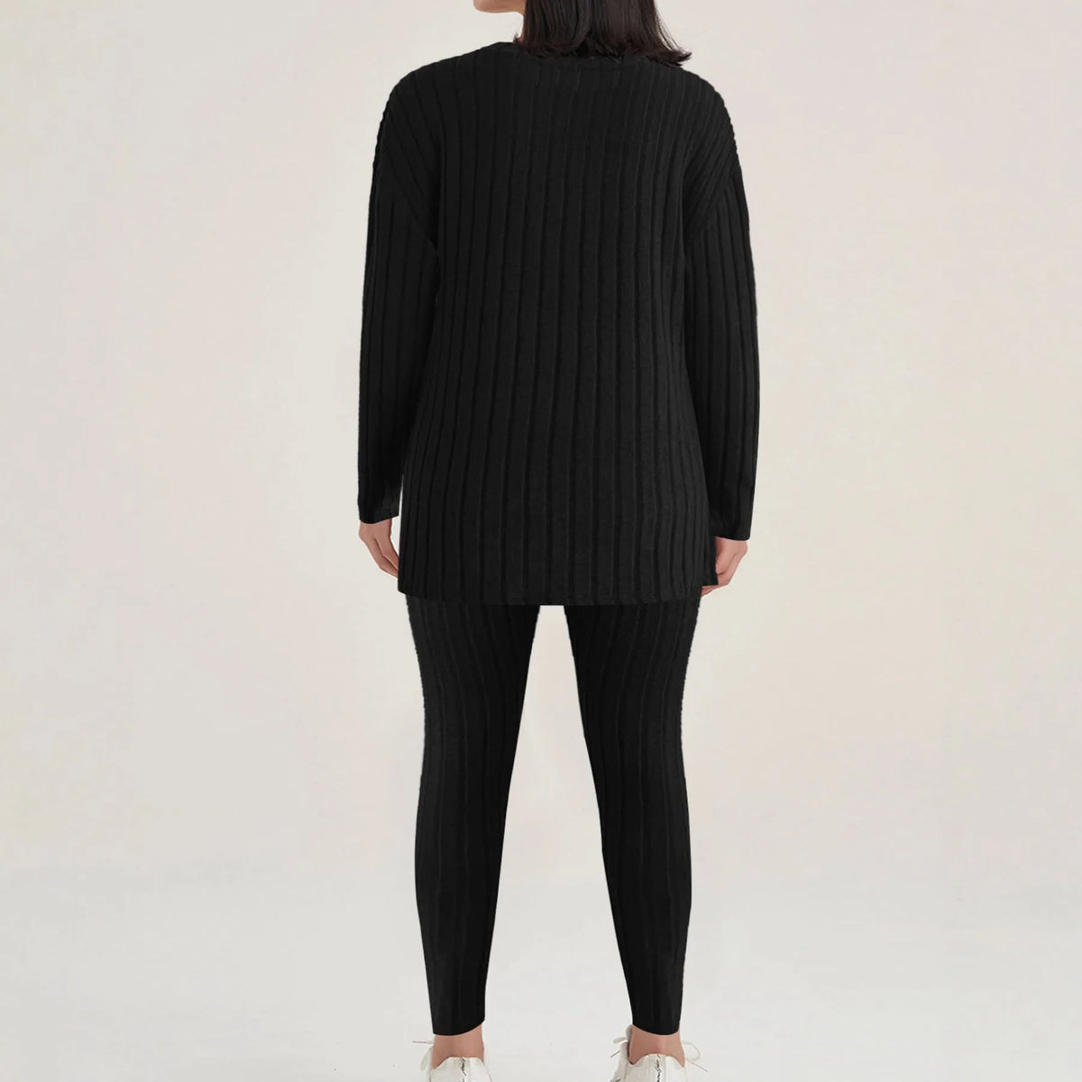 Sunken stripe pattern two-piece homewear set in black or blue colour with regular sleeves