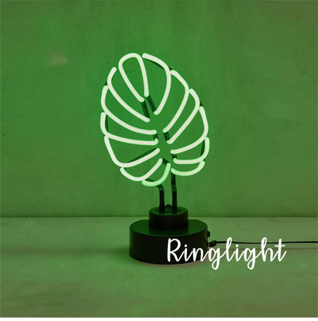 Minimalist bamboo shape desktop lamp with white tube and green light