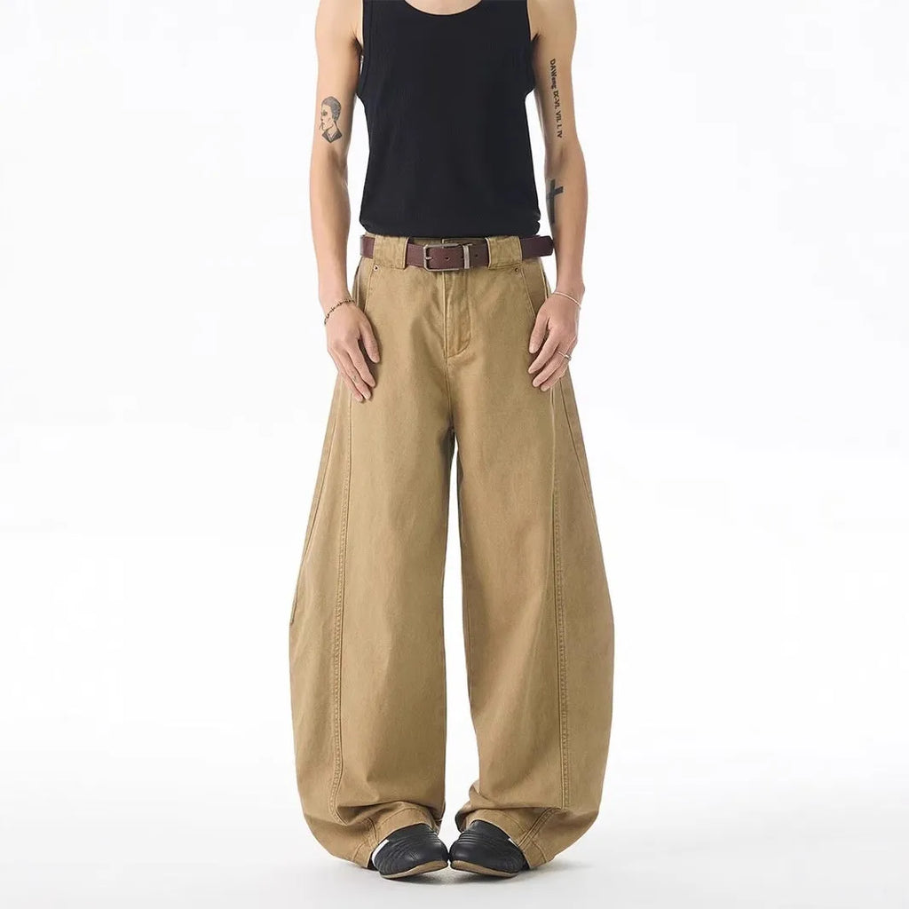 Brown Korean-style loose jeans for men with straight leg design and cardigan button fly