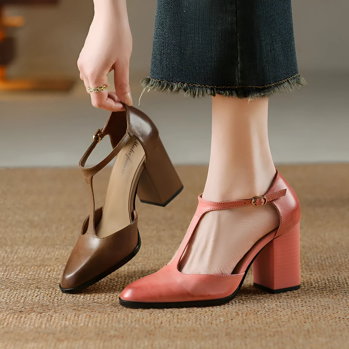 Women's retro pointed toe Mary Jane shoes with buckle fastening in dark brown leather.