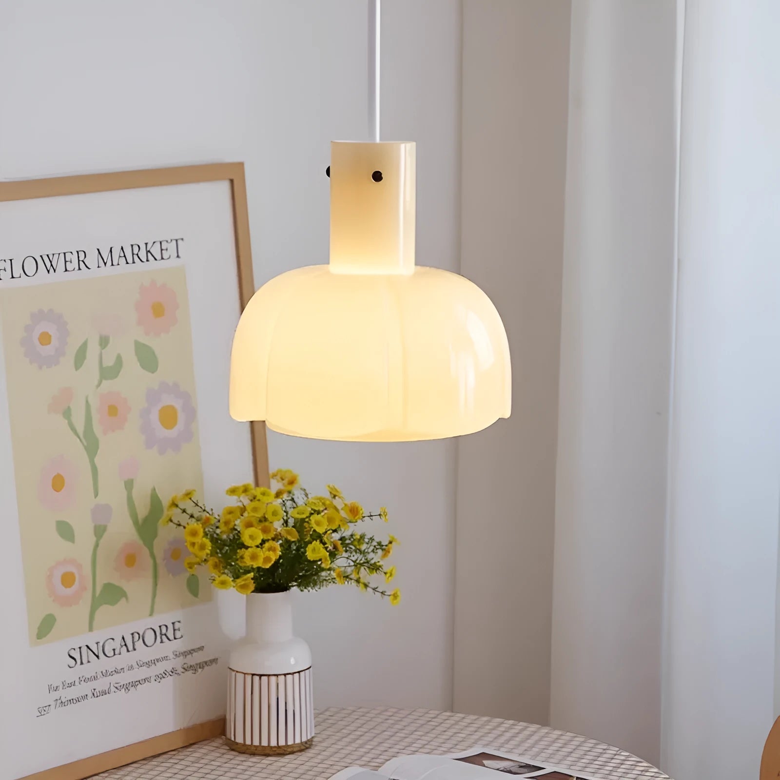 Medieval glass bud chandelier pendant light in beige, caramel, emerald green, light pink, milky white and orange colours for dining room