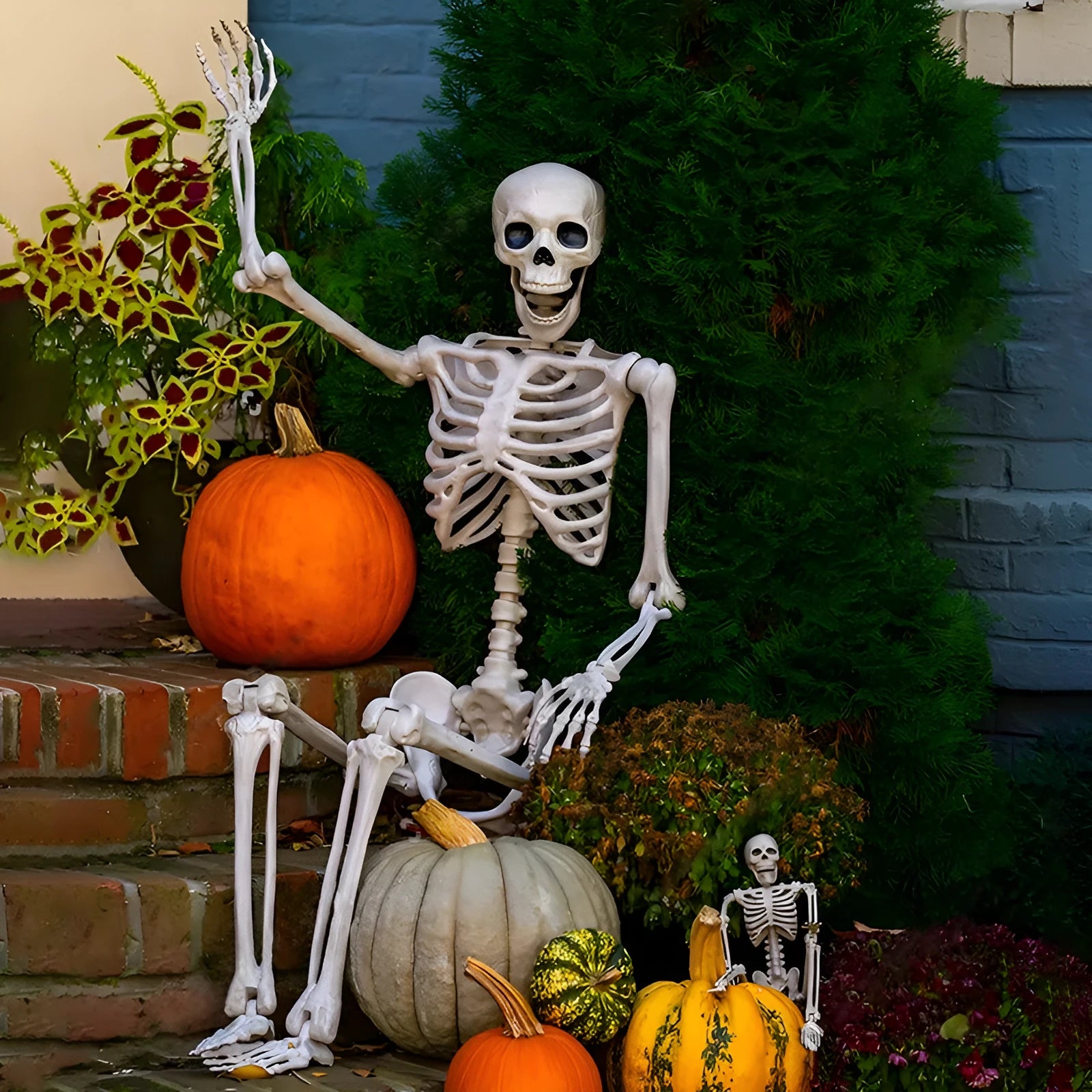 90cm tall Halloween skeleton model with movable joints in plastic construction