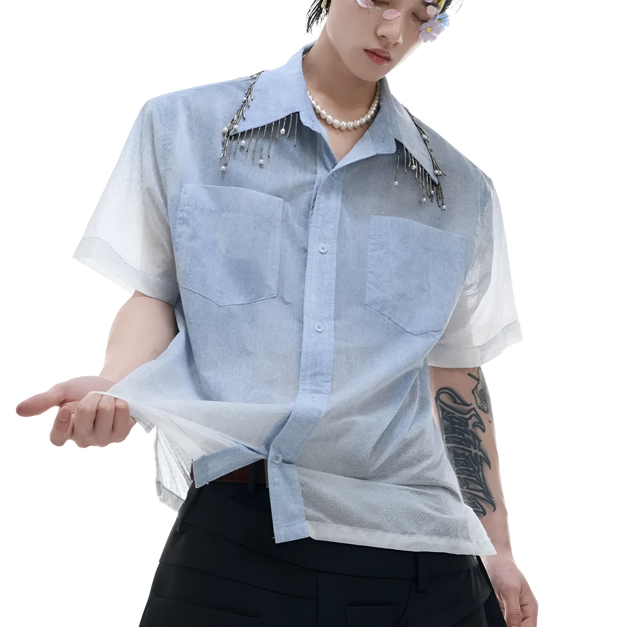 Men's blue and white gradient loose fit short sleeve shirt with quilted details