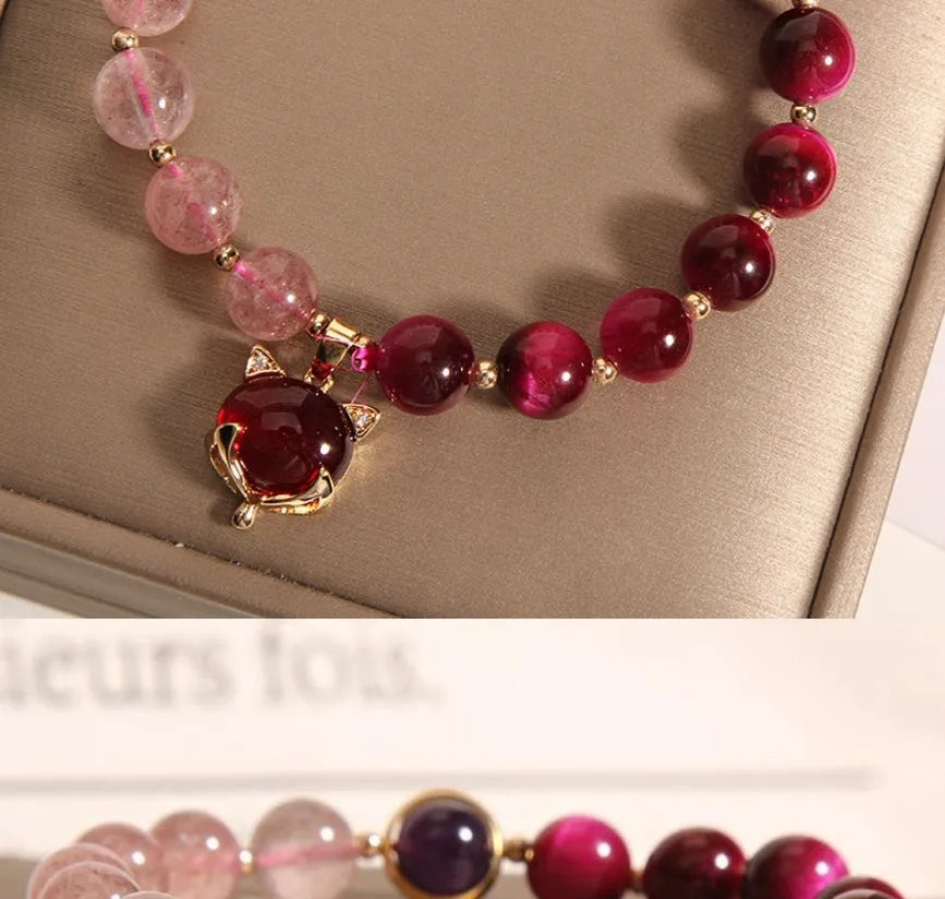 Simple strawberry crystal bracelet on elastic rope for women, 18cm size.