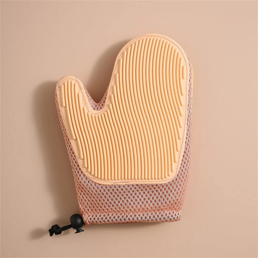 Right-hand pet grooming glove for removing dog and cat hair from coats and household fabrics.