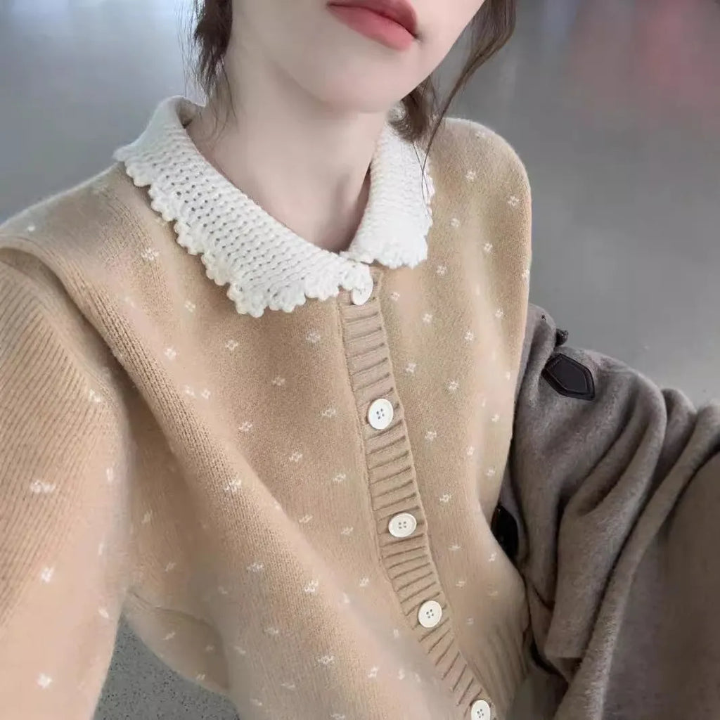 Retro Peter Pan collar knitted cardigan coat with floral pattern in free size