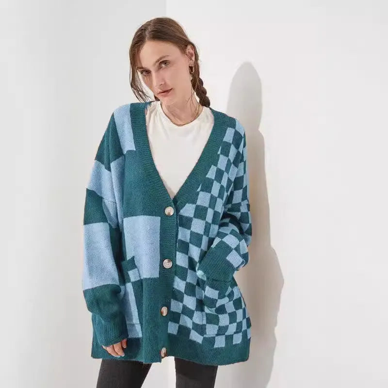 Women's printed check knitted cardigan in loose slim fit with regular sleeves