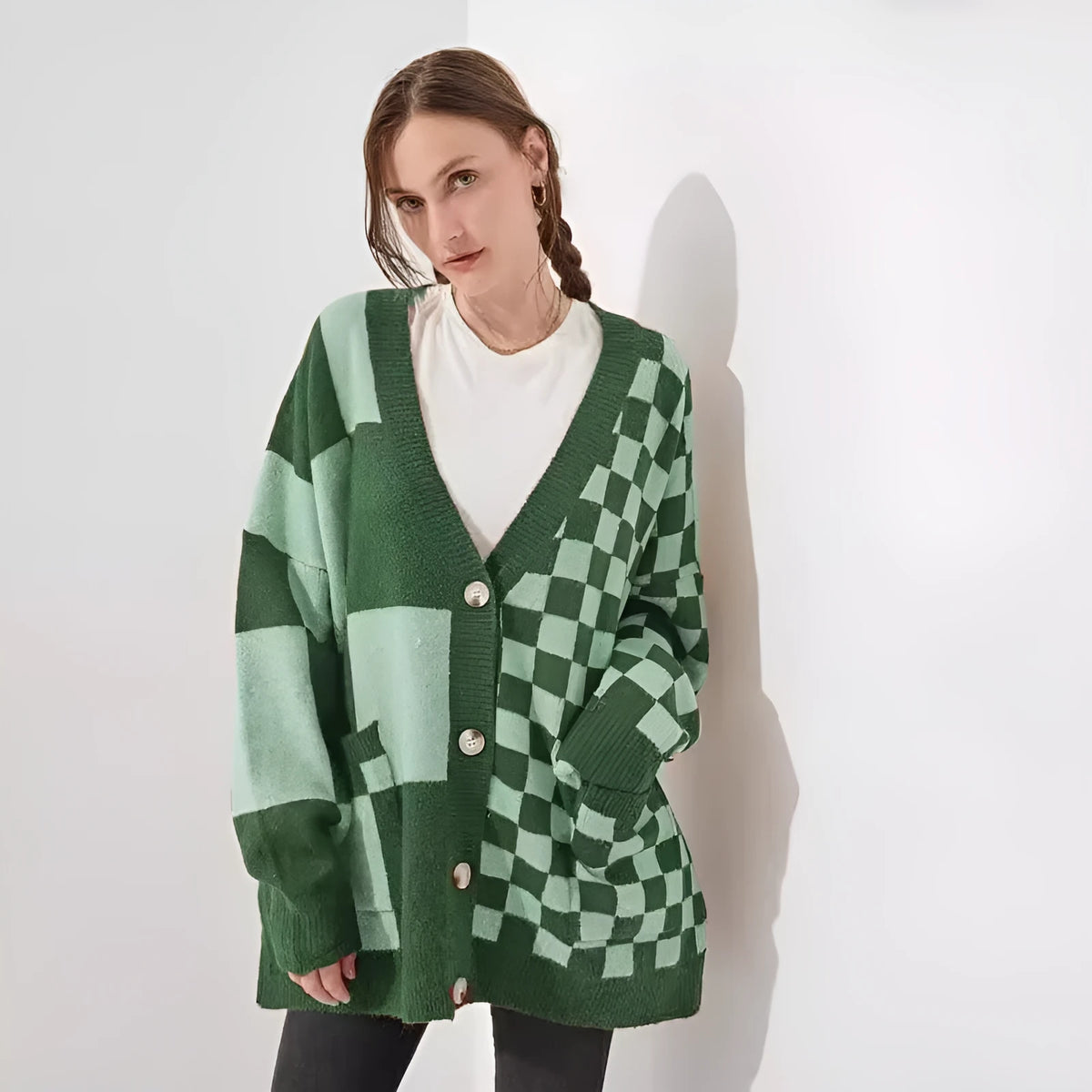 Women's printed check knitted cardigan in loose slim fit with regular sleeves