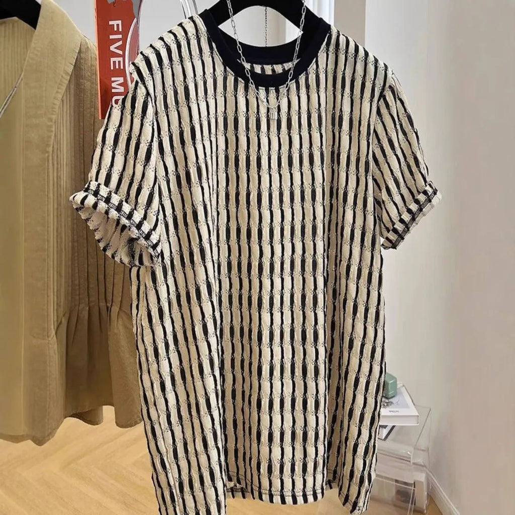 Men's black striped casual shirt with loose fit and short sleeves in silk linen blend fabric