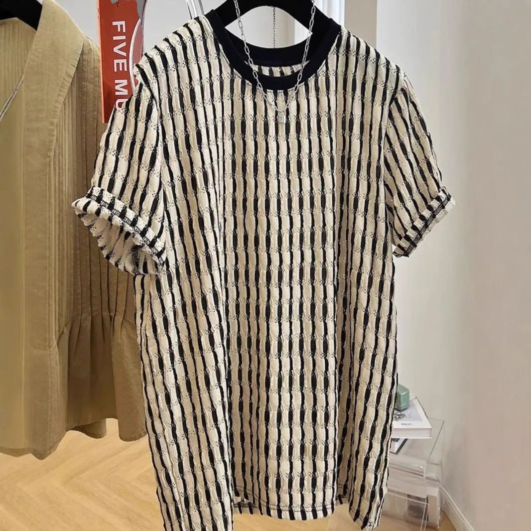 Men's black striped casual shirt with loose fit and short sleeves in silk linen blend fabric