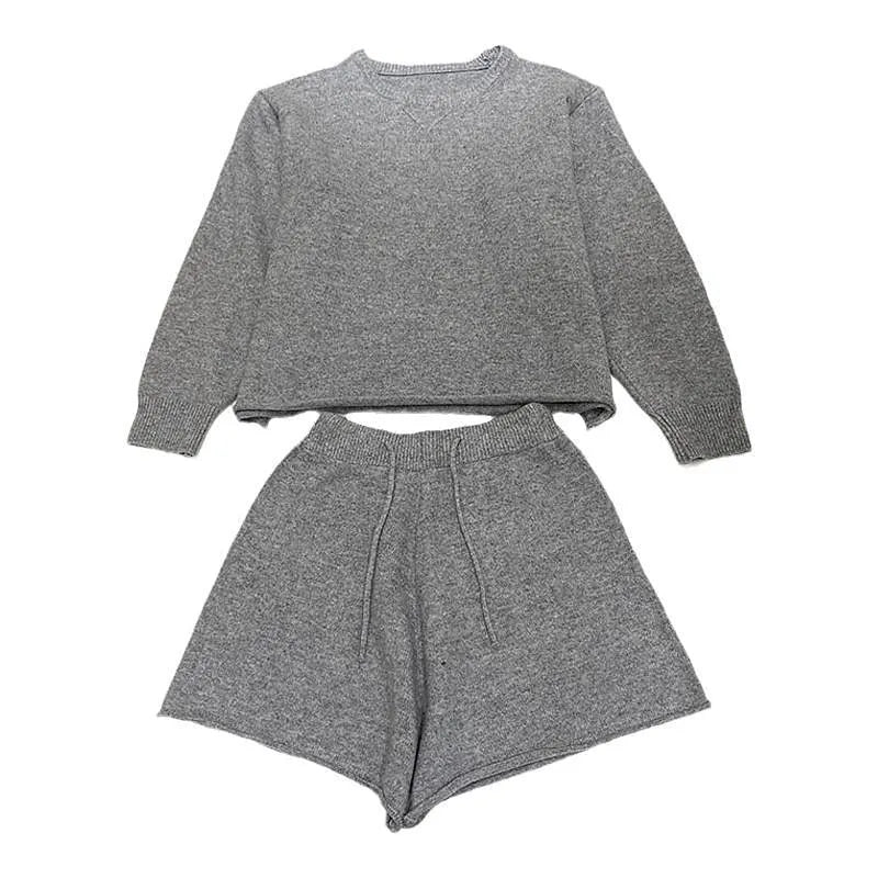 Loose-fitting long sleeve sweater and knitted wide leg fifth pants two-piece set in grey acrylic blend