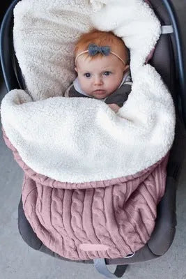 Baby stroller sleeping bag in envelope style with thick cotton wool filling for winter warmth