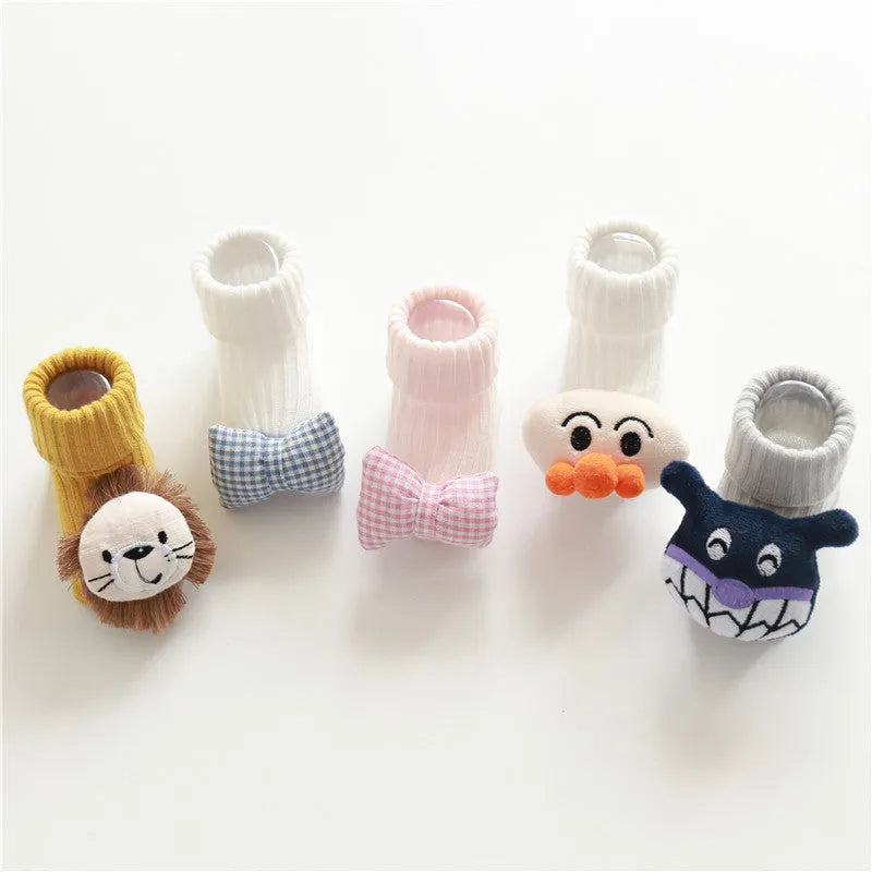 Cotton baby floor socks in animal and bow patterns for infants 0-3 years